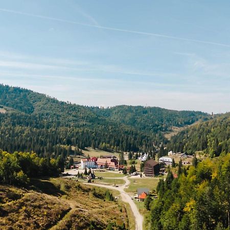 Hotel Iadolina Стына-де-Вале Экстерьер фото